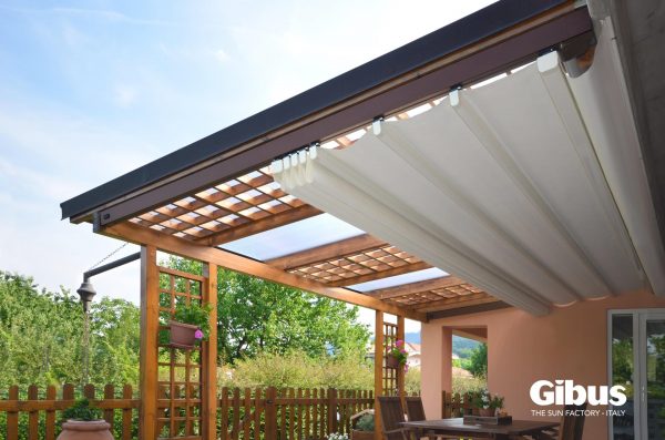 pergola con telo scorrevole